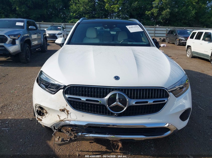 صورة 12 - MERCEDES-BENZ GLC 300
