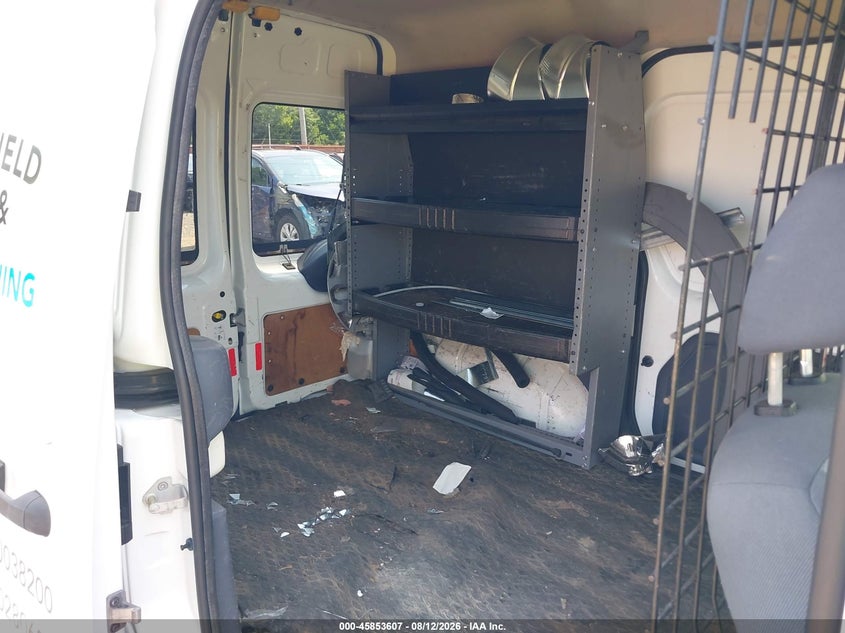 2010 FORD TRANSIT CONNECT auction photo 8