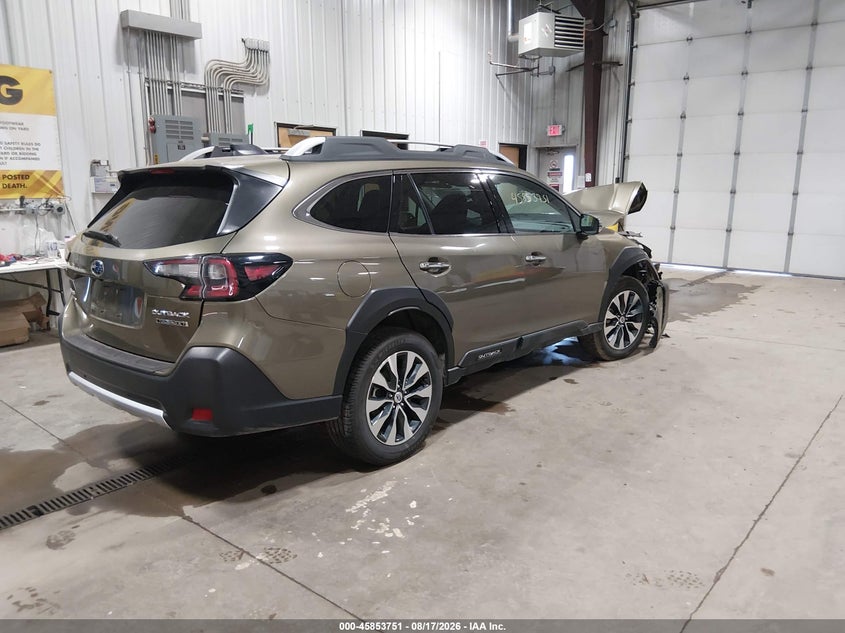 2024 SUBARU OUTBACK auction photo 4