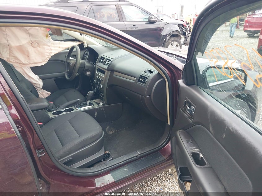 2011 FORD FUSION auction photo 5