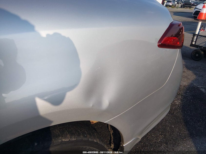 2015 INFINITI Q70 auction photo 6
