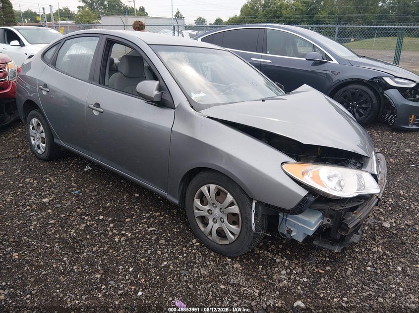 2010 HYUNDAI ELANTRA auction photo 1