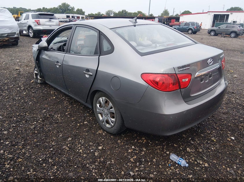 2010 HYUNDAI ELANTRA auction photo 3