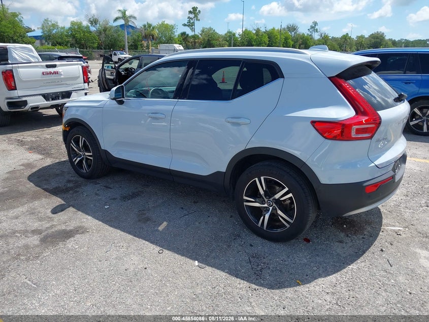 2024 VOLVO XC40 SPORT UTILITY VEHICLE 2.0L I-4 DI, DOHC, VVT, TURBO, 247HP