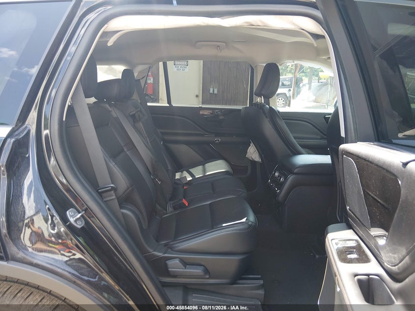 LINCOLN AVIATOR 2024 VIN 5LM5J0XC6RGL03641