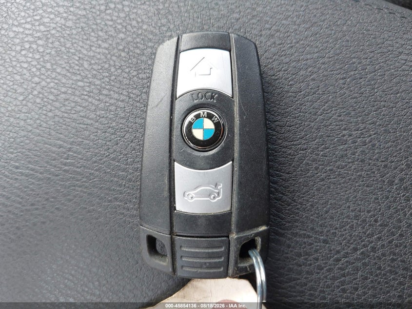 Фото 11 - BMW X1