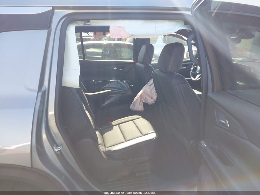 Фото 8 - CHEVROLET TRAVERSE