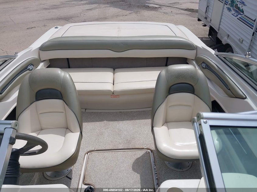 2004 SEA RAY RUNABOUT auction photo 8