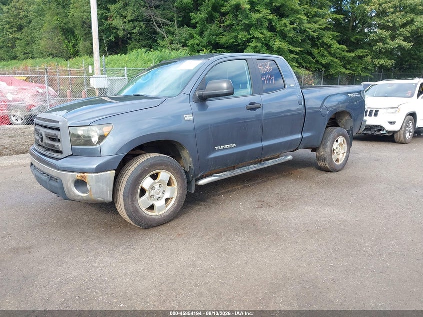 2010 TOYOTA TUNDRA auction photo 2