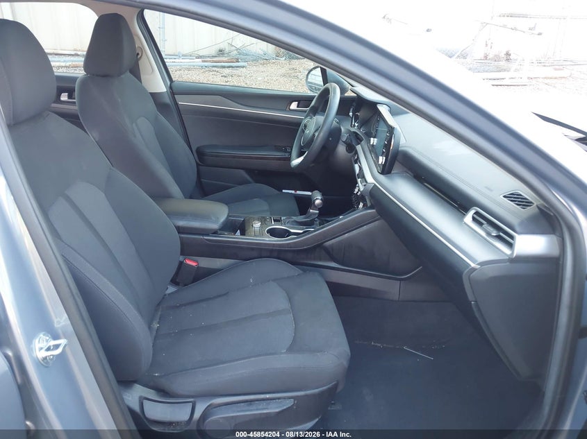KIA K5 2022 VIN 5XXG14J2XNG112572
