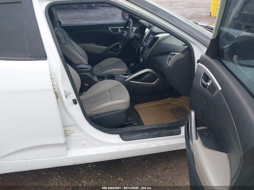 2013 HYUNDAI VELOSTER HATCHBACK 1.6L I-4 DI, DOHC, VVT, 132HP
