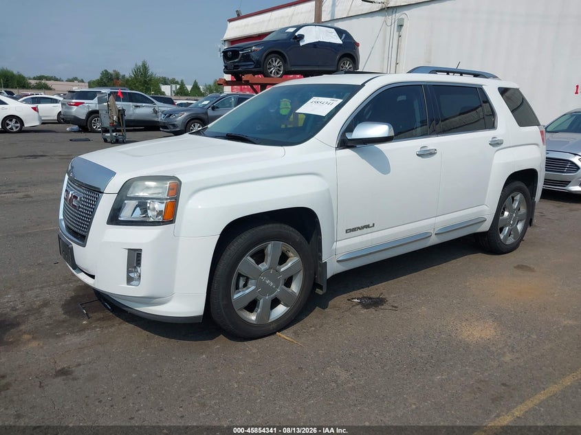 2013 GMC TERRAIN auction photo 2