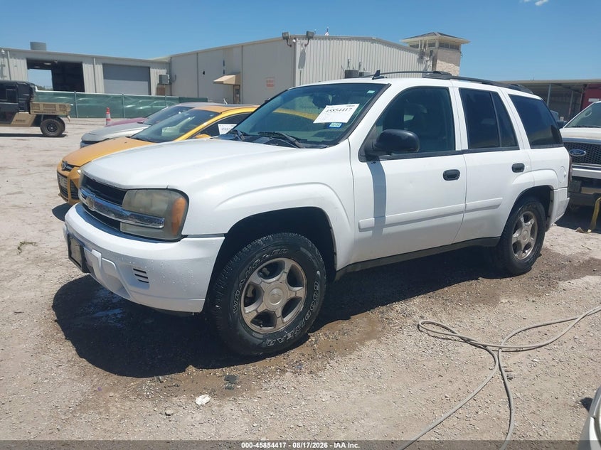 2007 Chevrolet TrailBlazer, Normal Wear & Tear, IAAI, VIN 1GNDS13S272219465 — photo 2