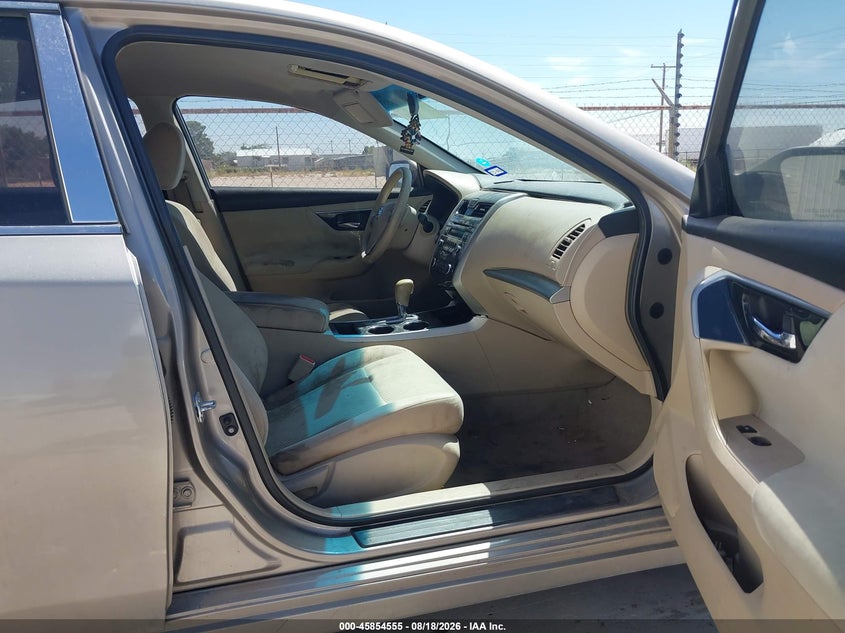 2014 NISSAN ALTIMA auction photo 5