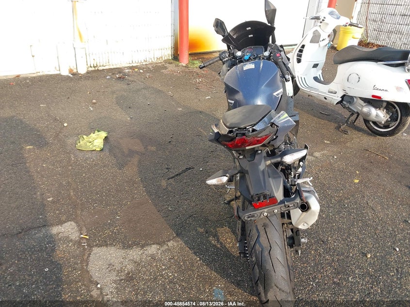 2022 KAWASAKI EX400 auction photo 6