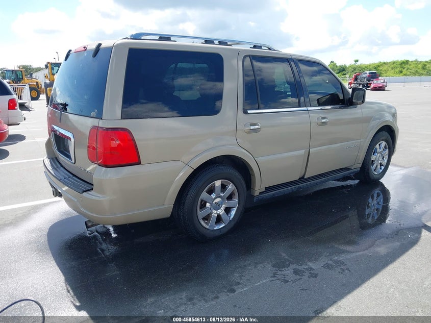 2006 LINCOLN NAVIGATOR auction photo 4