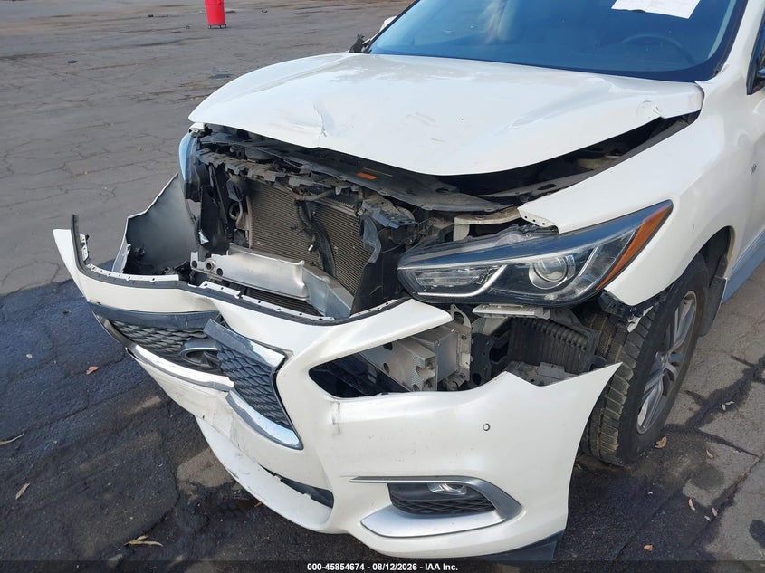 2016 INFINITI QX60 auction photo 6