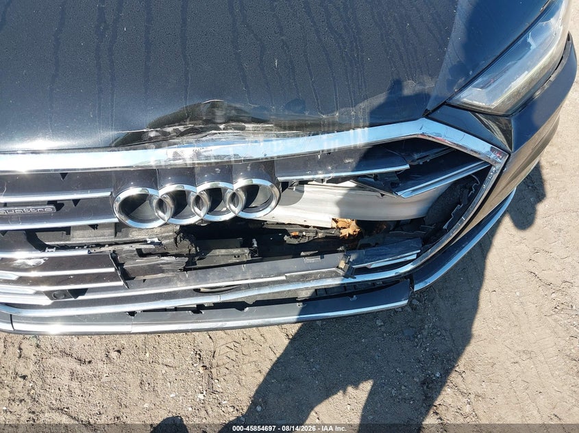 2019 AUDI A8 L auction photo 6