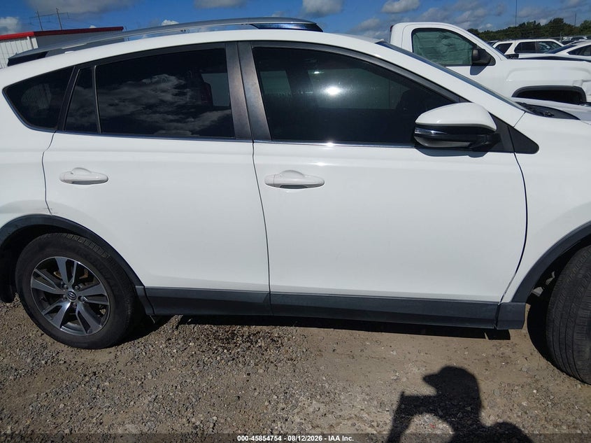 TOYOTA RAV4 - zdjęcie 14
