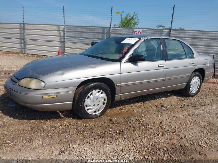 1996 CHEVROLET LUMINA auction photo 2