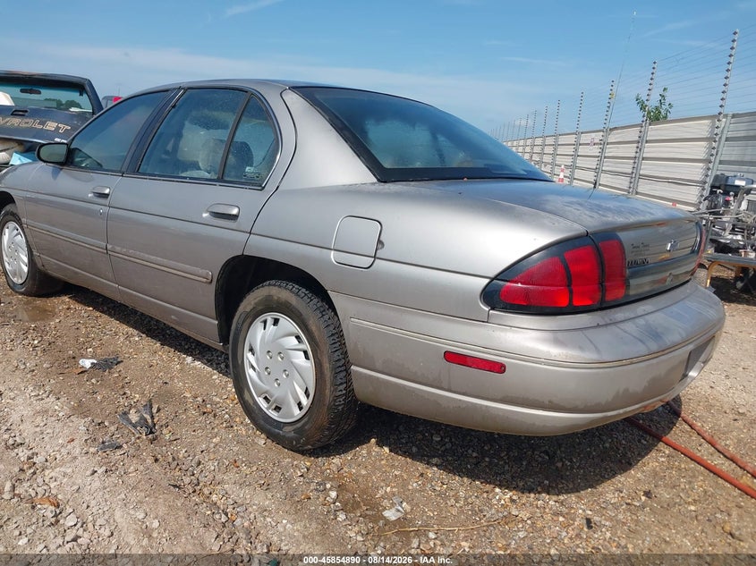 1996 CHEVROLET LUMINA auction photo 3