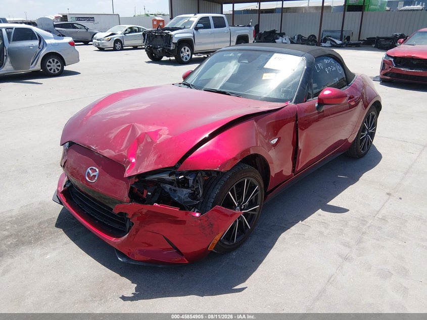 Vin: jm1ndad71r0608856, lot: 46353838, mazda mx-5 miata grand touring 20242