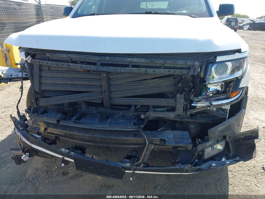 2018 CHEVROLET SUBURBAN auction photo 6