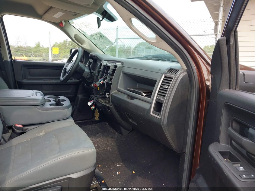 2014 RAM 1500 auction photo 5