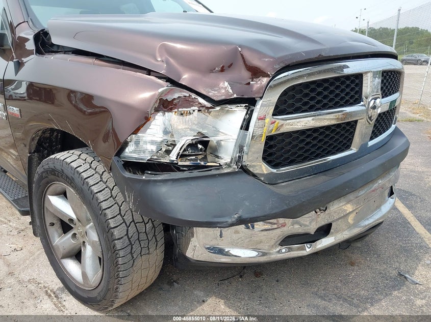 2014 RAM 1500 auction photo 6