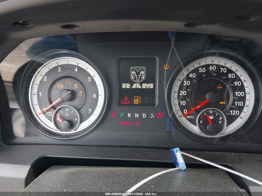 2014 RAM 1500 auction photo 7