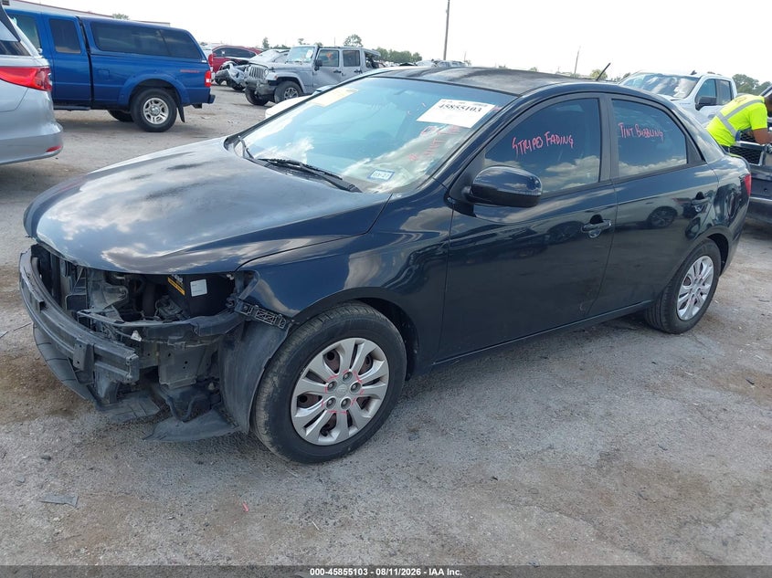 2012 Kia Forte, Front End, IAAI, VIN KNAFU4A29C5475088 — photo 2