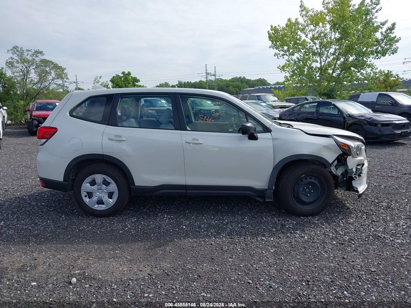 SUBARU FORESTER 2022 VIN JF2SKAAC0NH472114