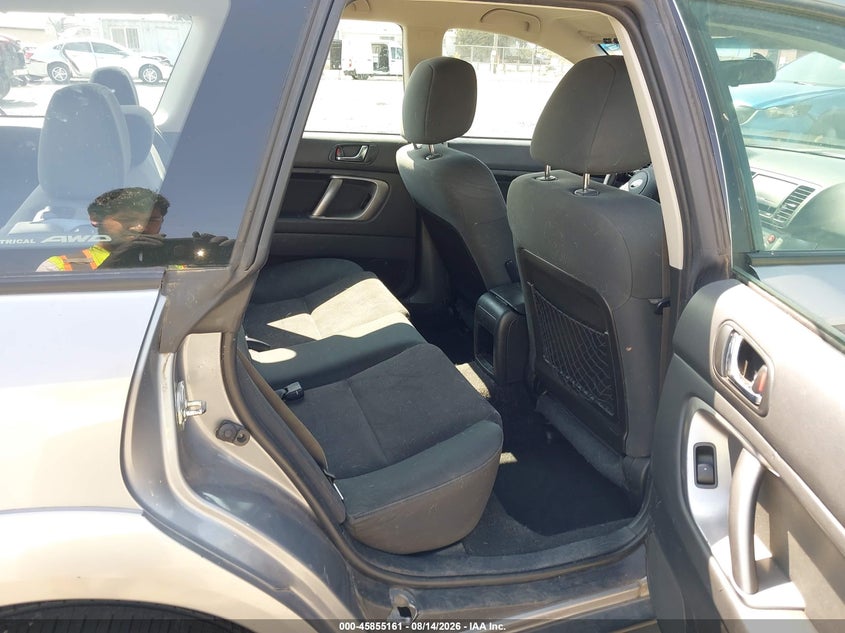 2009 SUBARU OUTBACK auction photo 8