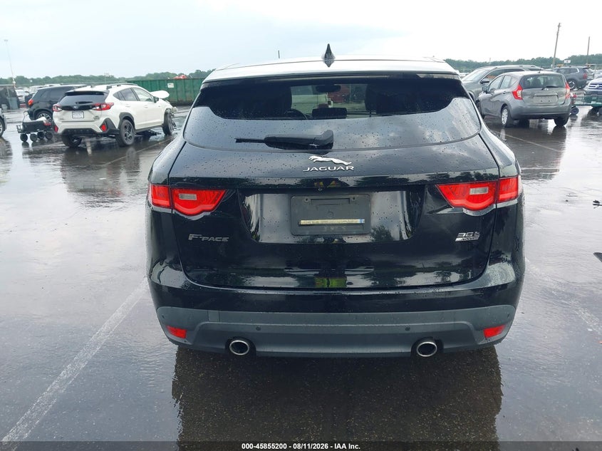 JAGUAR F-PACE - zdjęcie 16