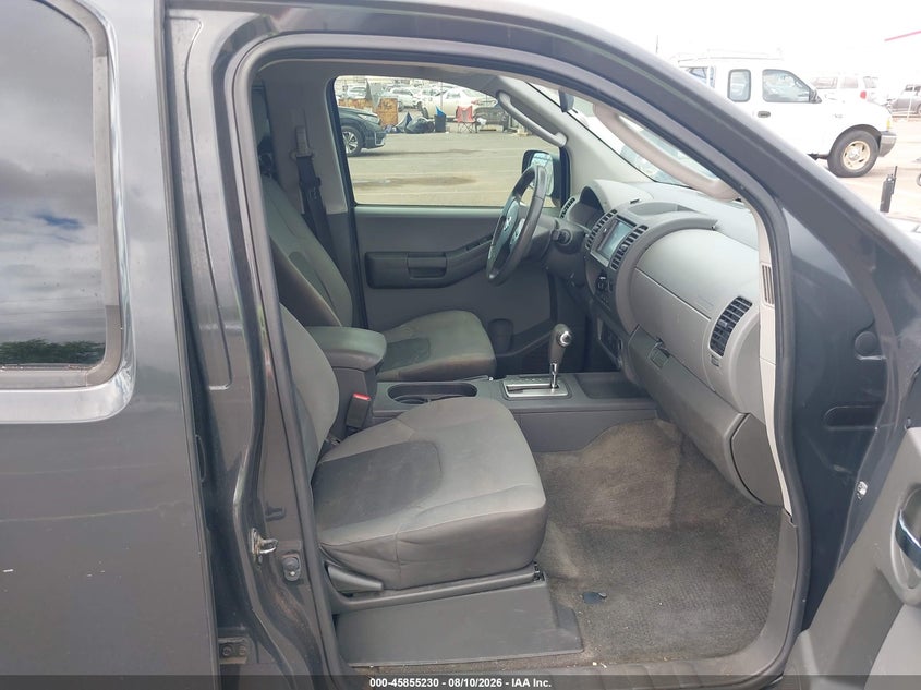 2011 NISSAN XTERRA auction photo 5
