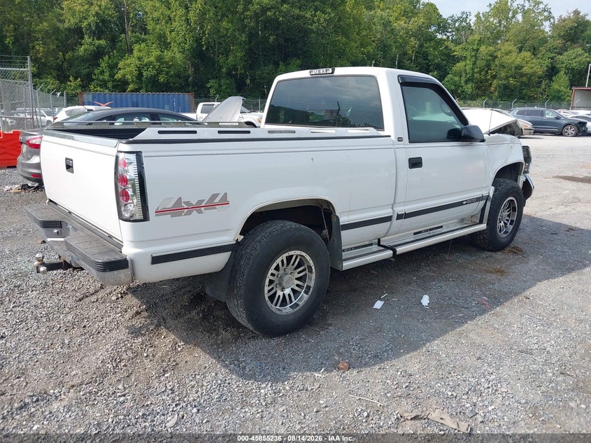 1997 CHEVROLET K1500 auction photo 4