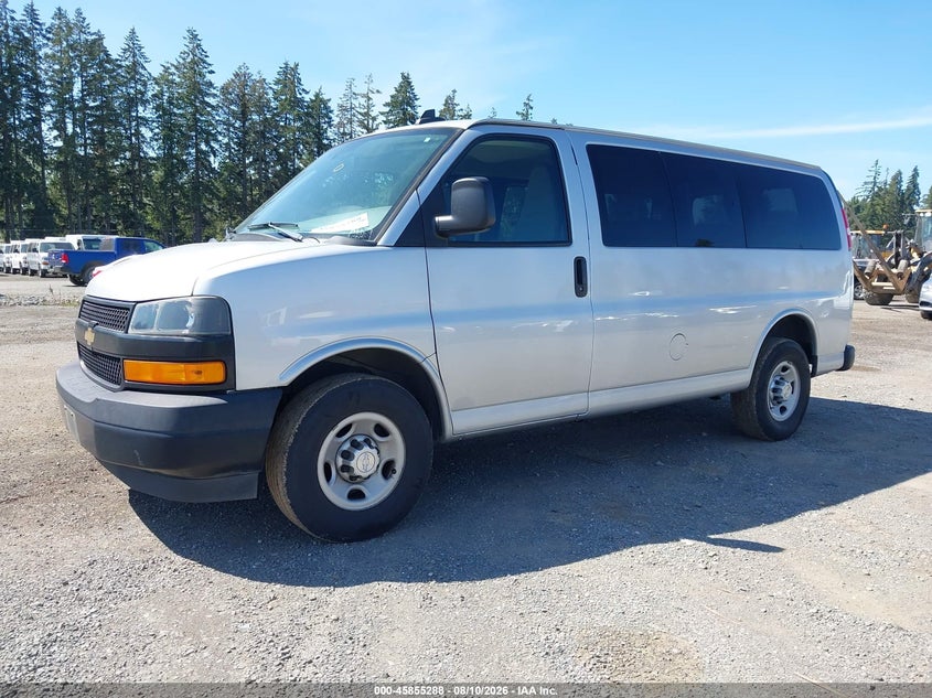 2019 Chevrolet Express, Обычный износ, IAAI, VIN 1GAWGEFG8K1282224 — фото 2