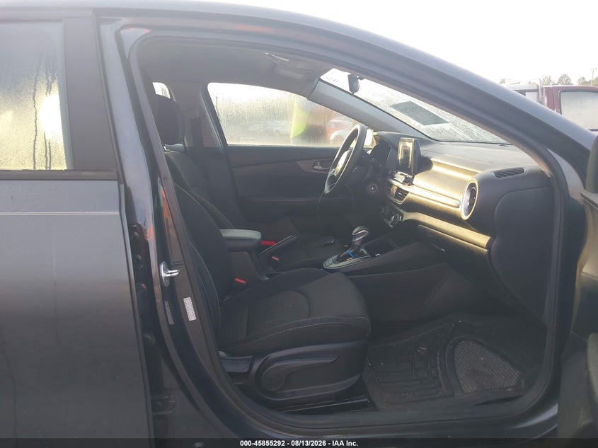 2019 KIA FORTE auction photo 5