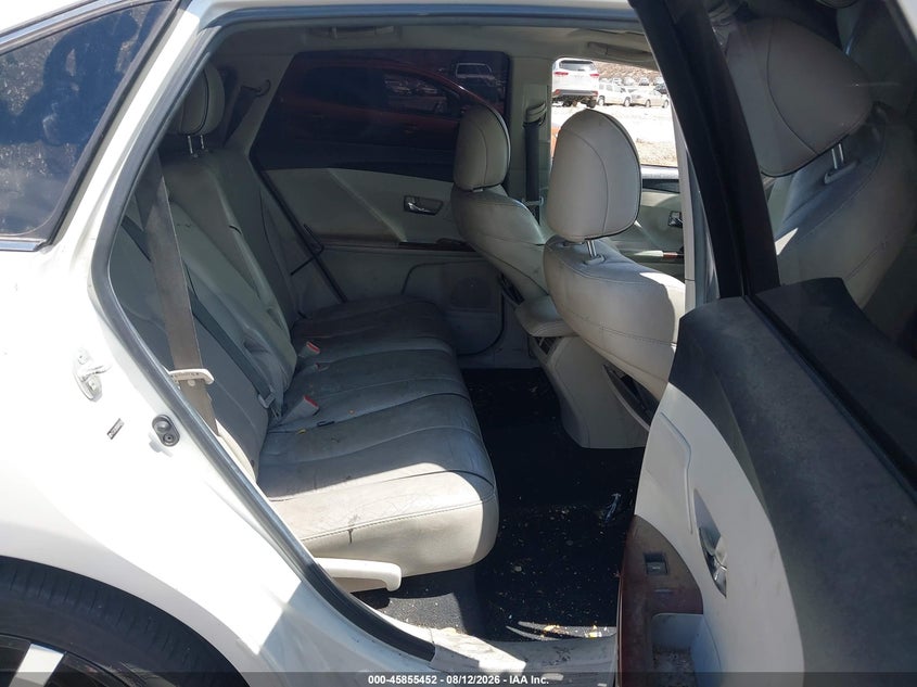 2011 TOYOTA VENZA auction photo 8