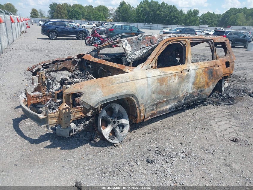 2022 JEEP GRAND CHEROKEE L auction photo 2