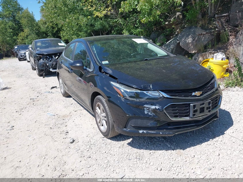 2017 CHEVROLET CRUZE auction photo 1