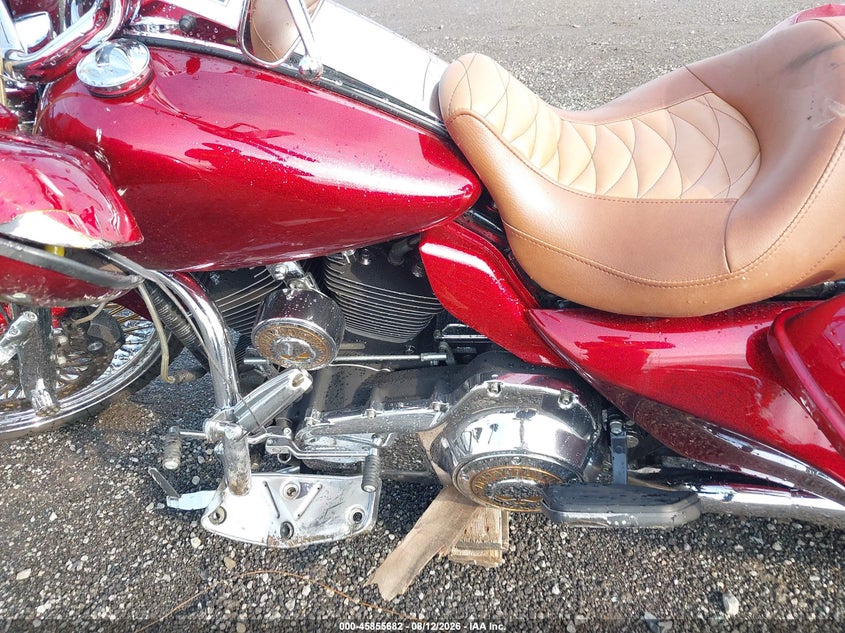HARLEY-DAVIDSON FLHR 2010