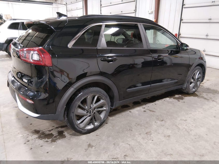 Vin: kndcc3lc5h5092412, lot: 46354639, kia niro ex 20174