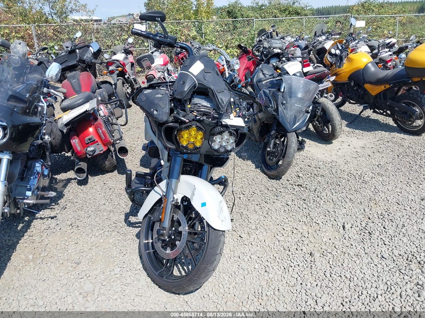 HARLEY-DAVIDSON FLTRXSE 2020