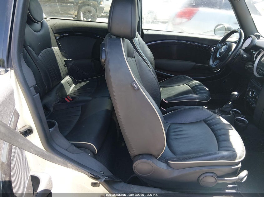 2011 MINI COOPER S CLUBMAN auction photo 8