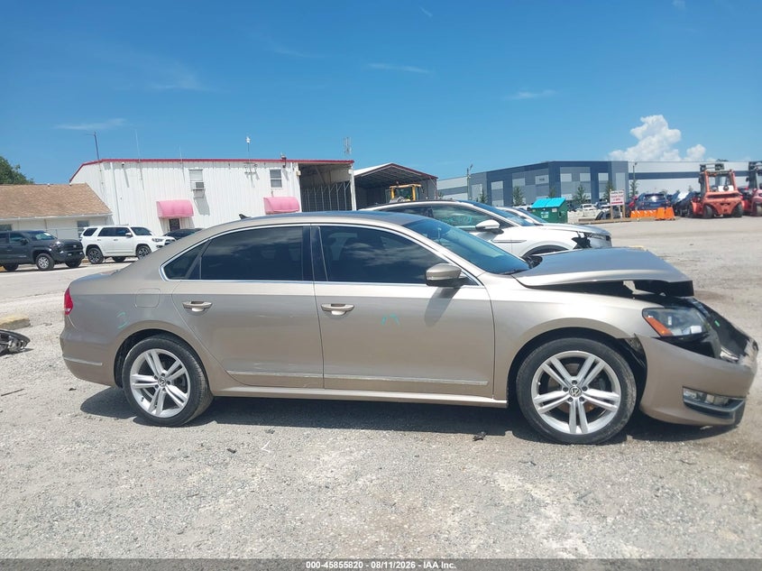 VOLKSWAGEN PASSAT 2015 VIN 1VWCS7A33FC075269
