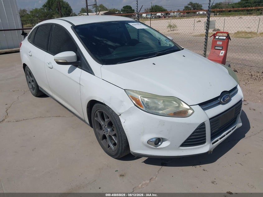 Vin: 1fadp3f23dl378976, lot: 46354761, ford focus se 2013 img_1
