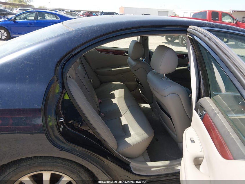 2003 LEXUS ES 300 auction photo 8