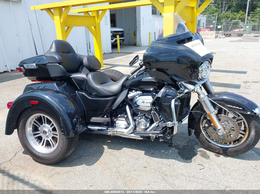 HARLEY-DAVIDSON FLHTCUTG 2020