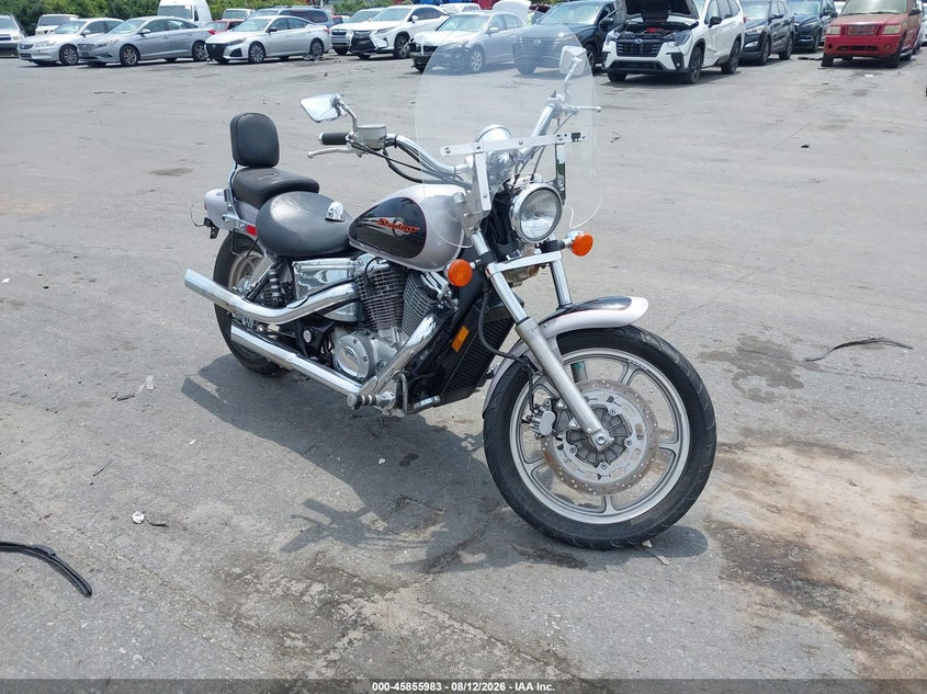 2000 Honda Vt1100